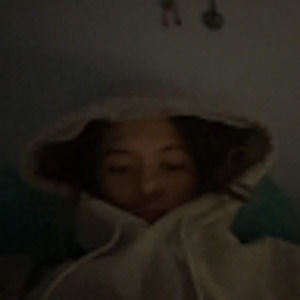 Meet your Posher, Thea